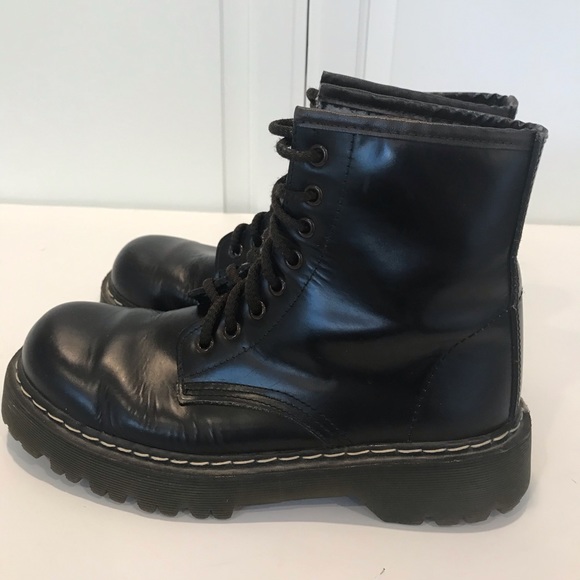 Elegansa Chocolate Brown 8 Eye Lace up Combat Boot - Picture 7 of 10